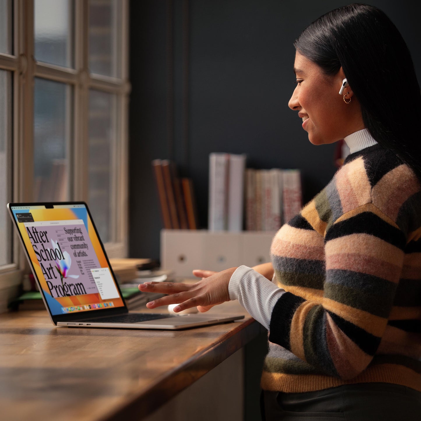 15-inch MacBook Air: Apple M2 chip with 8‑core CPU and 10‑core GPU, 256GB SSD - Space Gray